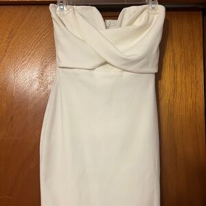 Lulu's White Sweetheart Sheath Dress